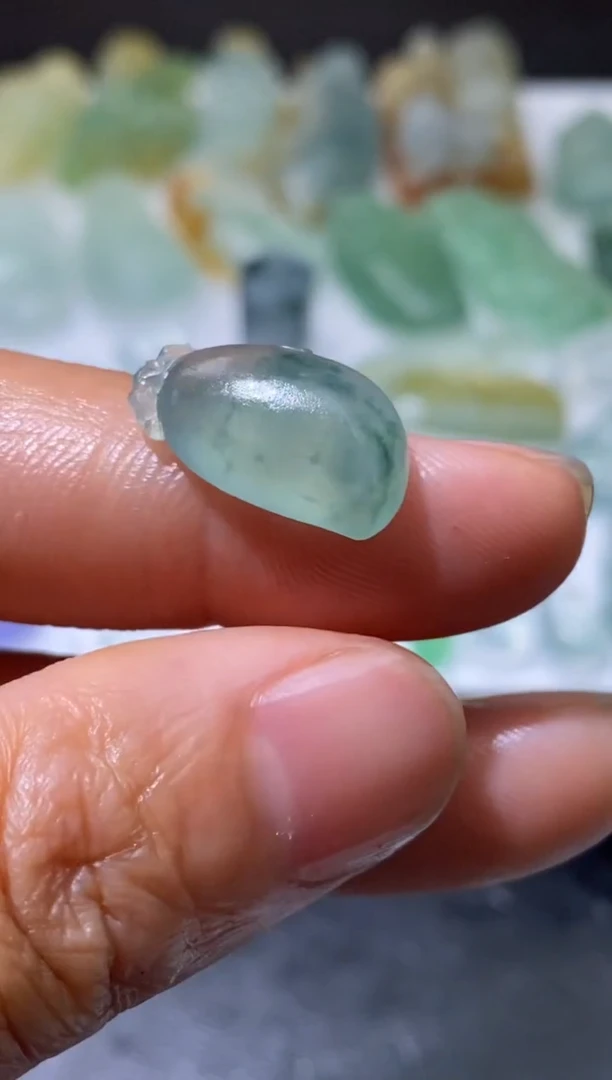 【闪购商品】定制翡翠未镶嵌翡翠毛货~