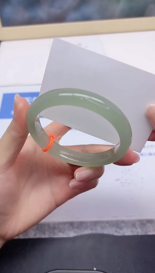 石英质玉手镯未镶嵌55-60.7