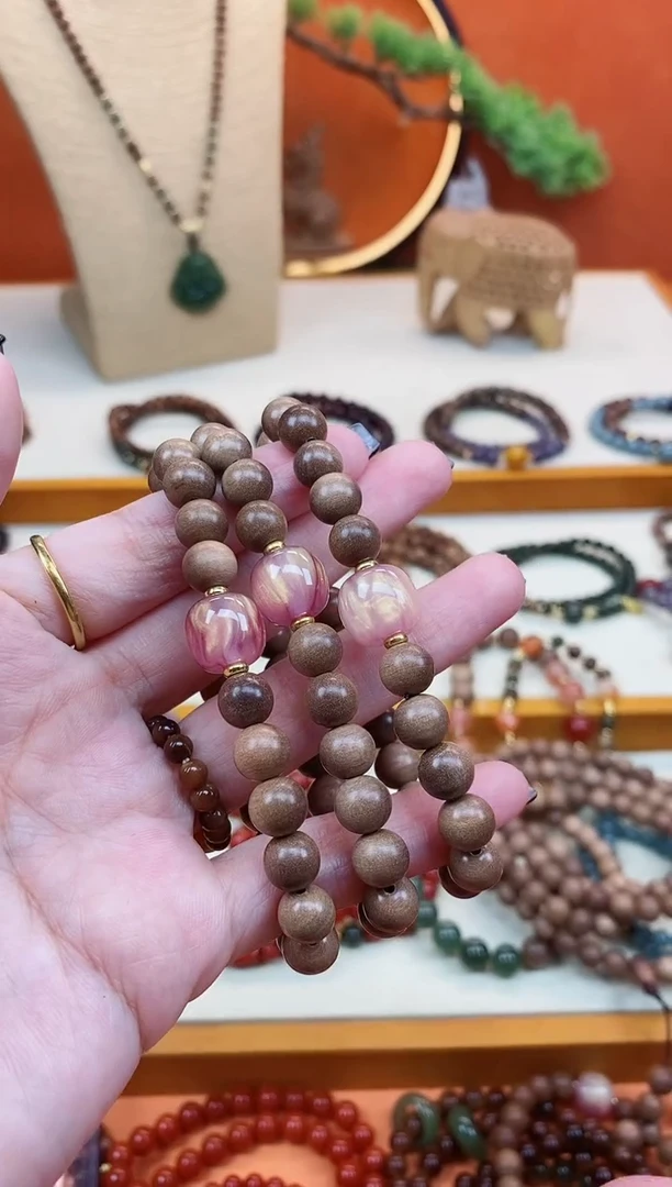 未镶嵌檀香木手串单圈印度老山檀欧泊手串