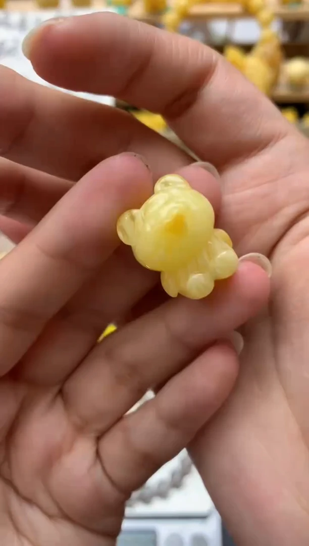 琥珀未镶嵌珠宝奇石081琥珀蜜蜡微瑕坑