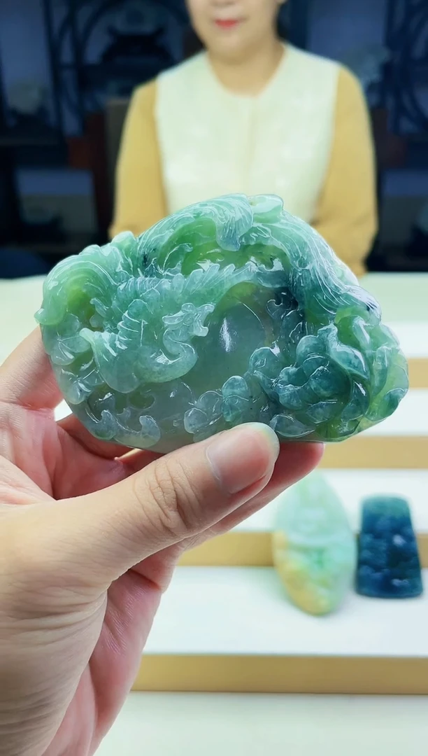 未镶嵌定制翡翠毛货09260281