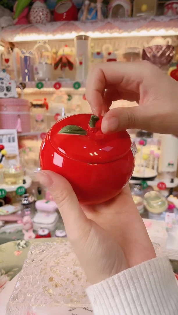 【闪购商品】摆件红苹果密封罐品质好，发货快，放心拍