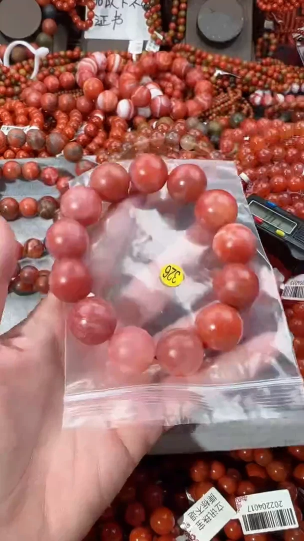 【闪购商品】南红玛瑙手串未镶嵌18