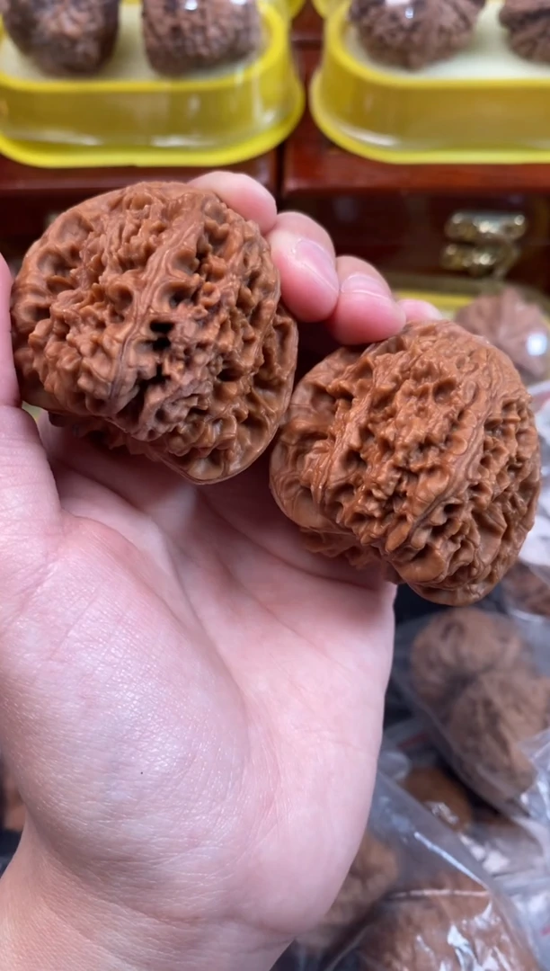 把件文玩核桃南疆石45尺s256
