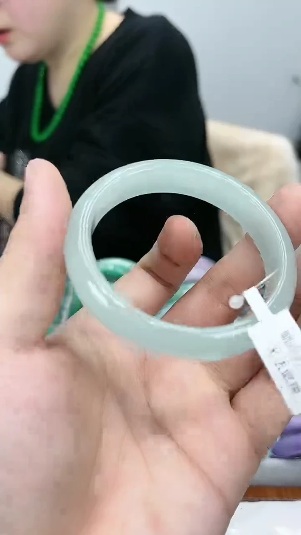 【闪购商品】砖雕s105 冰晴水手镯 圈口58