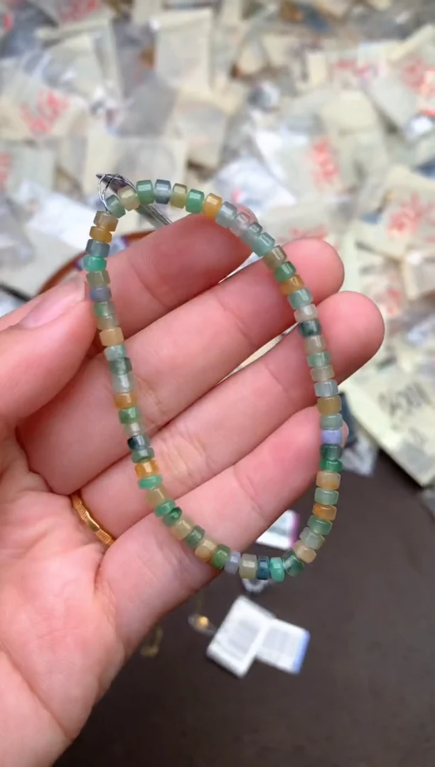 未镶嵌挂件翡翠一