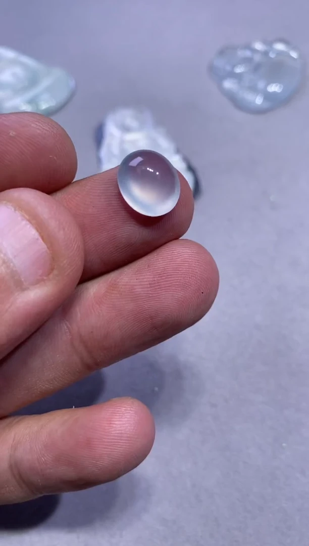 吊坠(不含链)未镶嵌翡翠蛋面6500  11.3  9.9  5.8