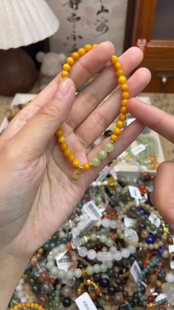 未镶嵌琥珀手饰159