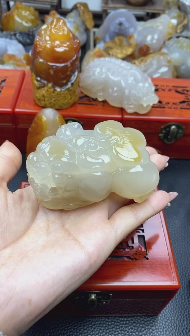 【闪购商品】玛瑙/玉髓手把未镶嵌00