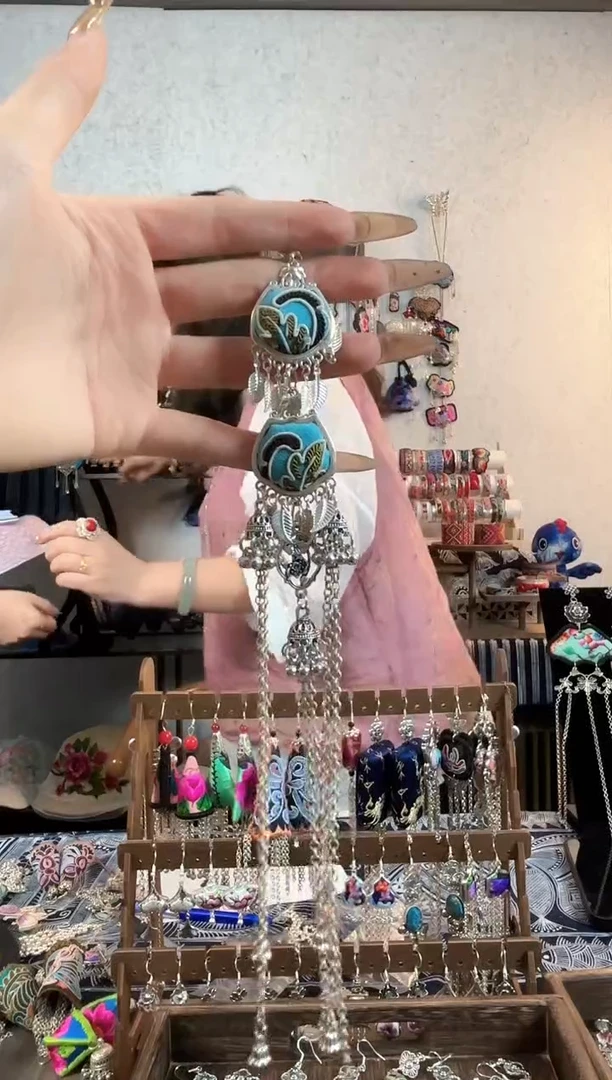 织绣Y*A彩云南阁民族风老绣非遗饰品696