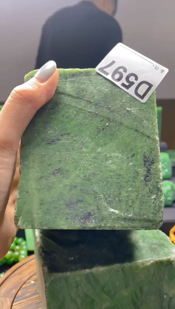 未镶嵌和田玉珠宝半成品1