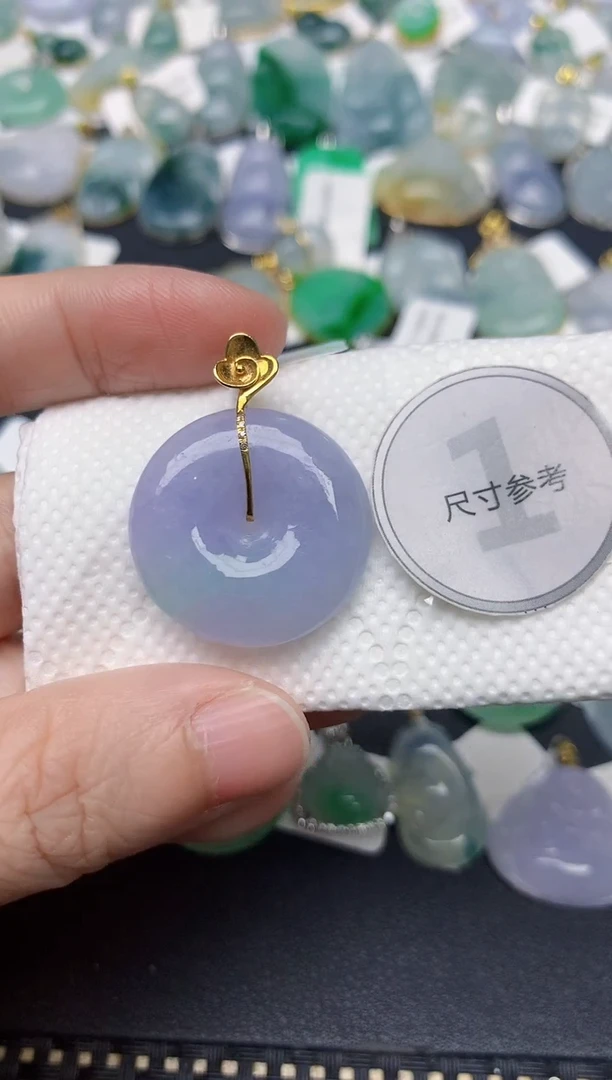 颈饰18K金镶嵌翡翠天然缅甸A货翡翠