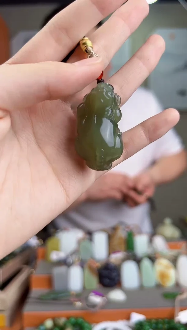 颈饰未镶嵌和田玉多样性发货 拍一单发一个