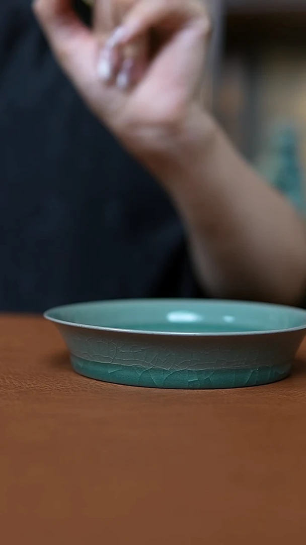 杯仿古翡翠绿釉壶承