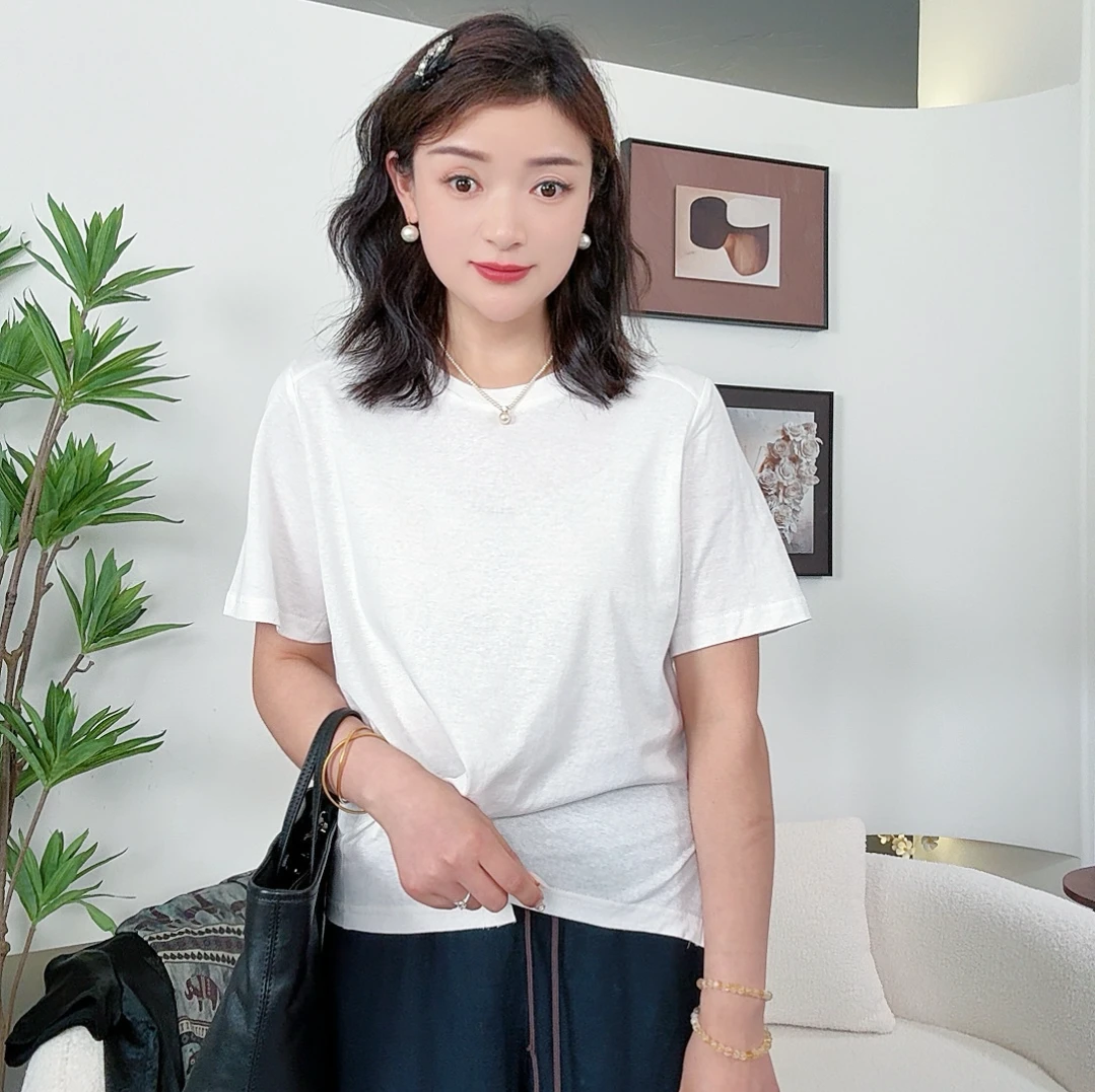 838 丽丽--欧货正肩扭结小众设计百搭显瘦打底上衣