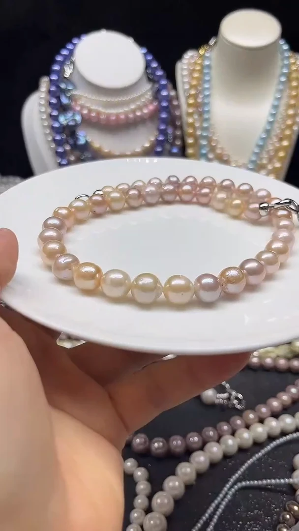 淡水珍珠未镶嵌颈饰多人