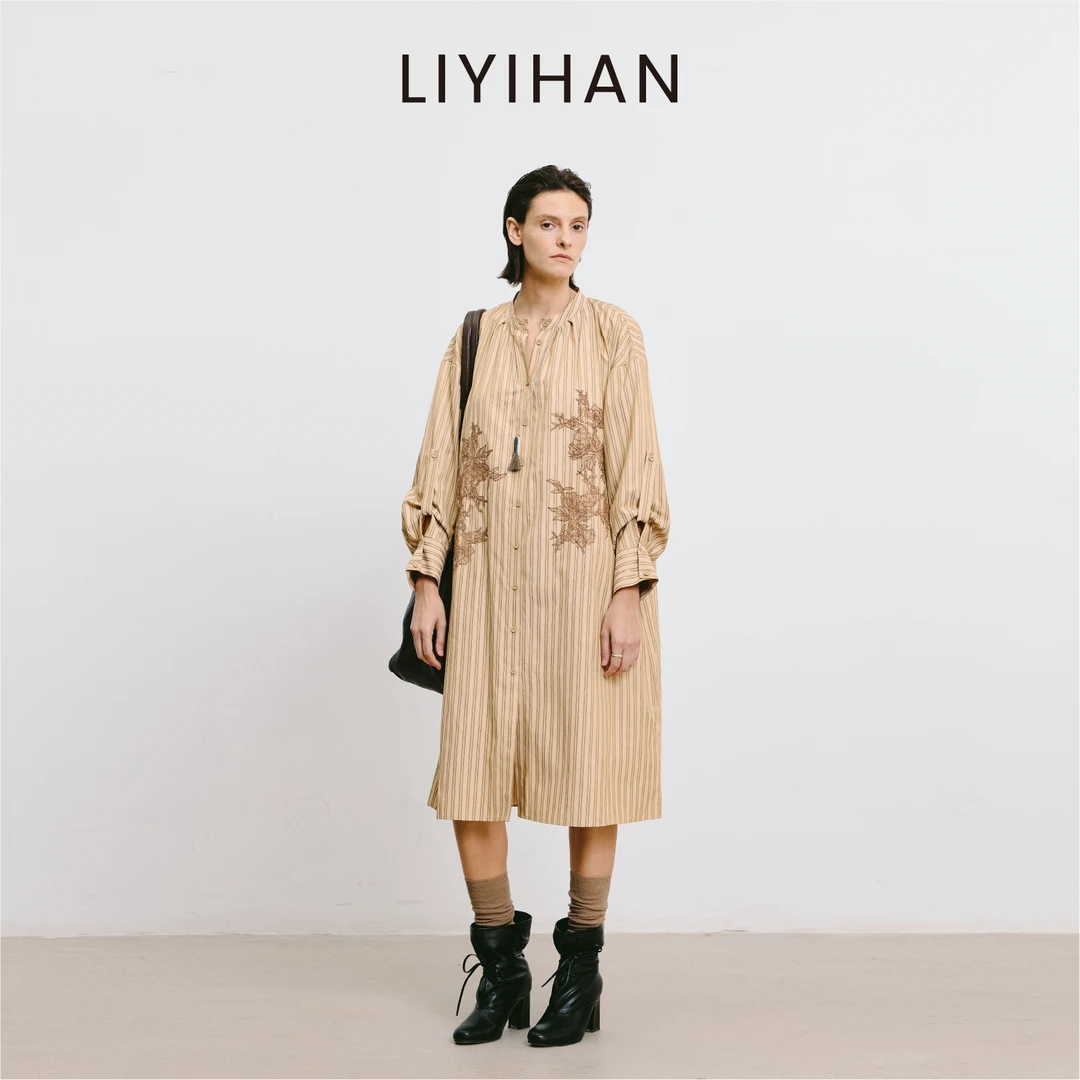 LIYIHAN 2025秋季新款法式棉质连衣裙女卡其色设计感小众中长裙子