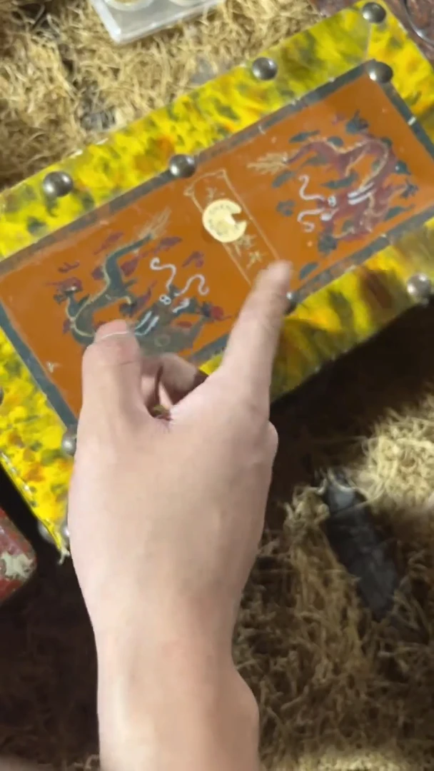 香榧木闷包小钉子箱