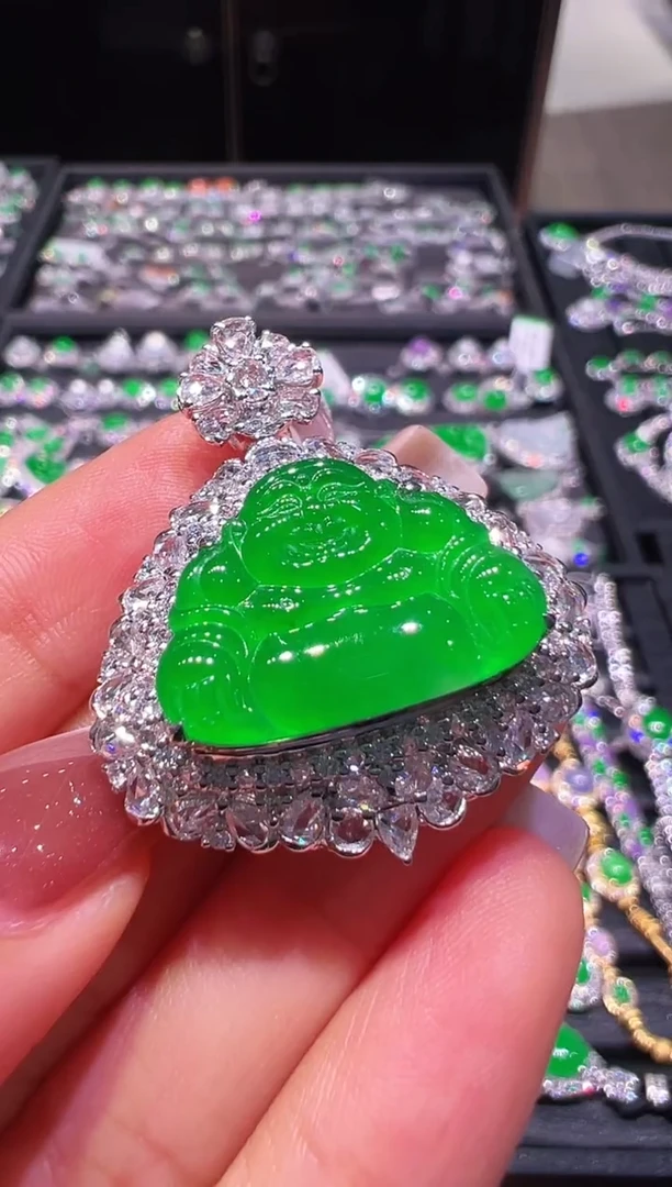 吊坠(不含链)18K金镶嵌翡翠翡翠