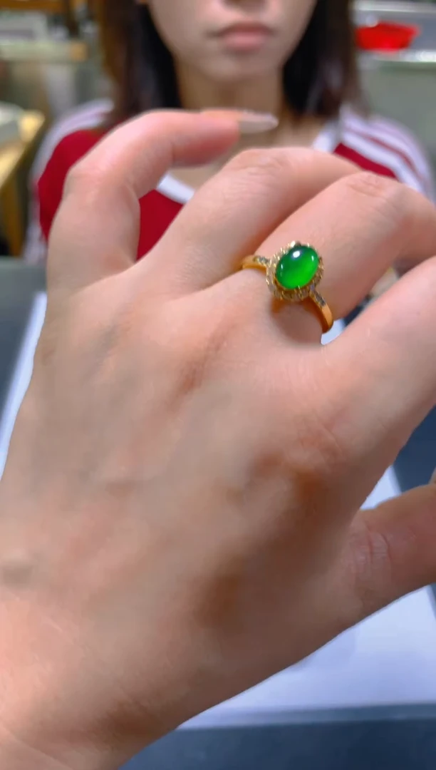 未镶嵌戒指翡翠多样性发一