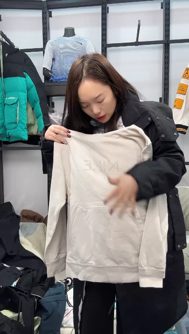 2115 闪购编码 Nike/Jordan运动卫衣裤以直播间过款为准 尺码·170