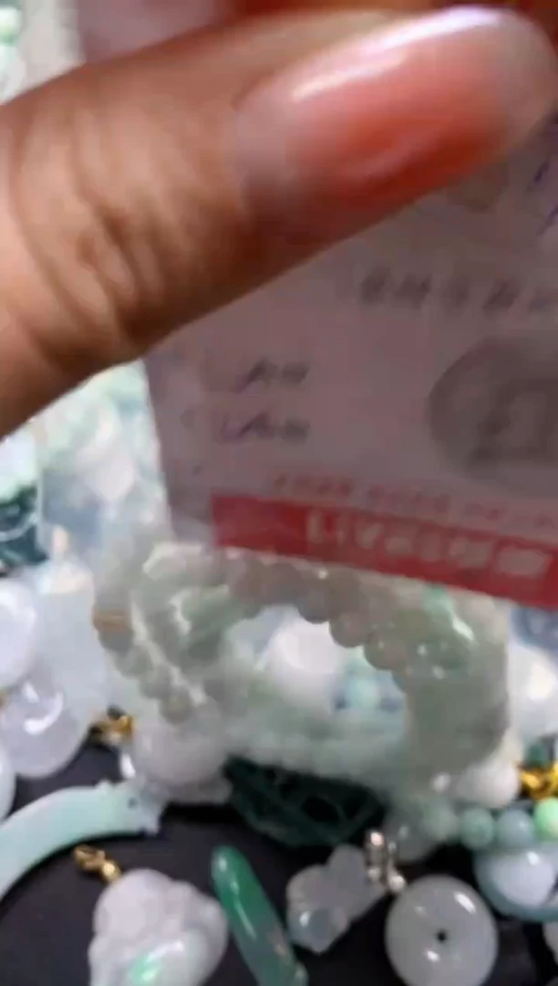 吊坠(不含链)未镶嵌翡翠7763
