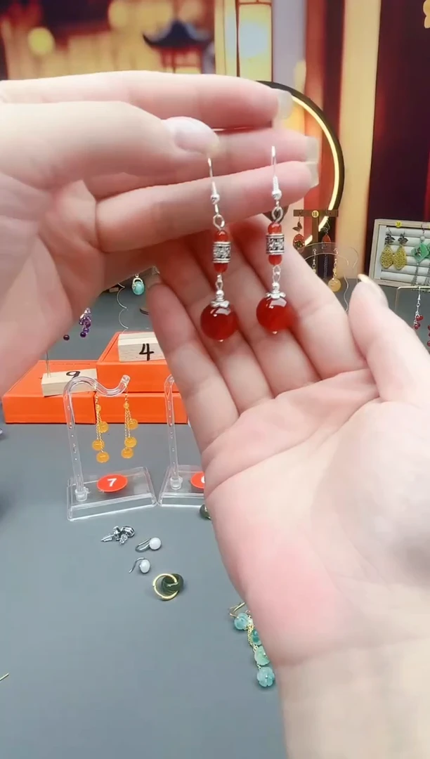 未镶嵌耳钉玛瑙/玉髓205