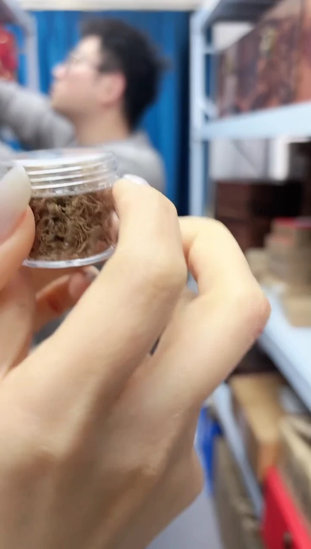 【闪购商品】檀香木其他勾丝一罐
