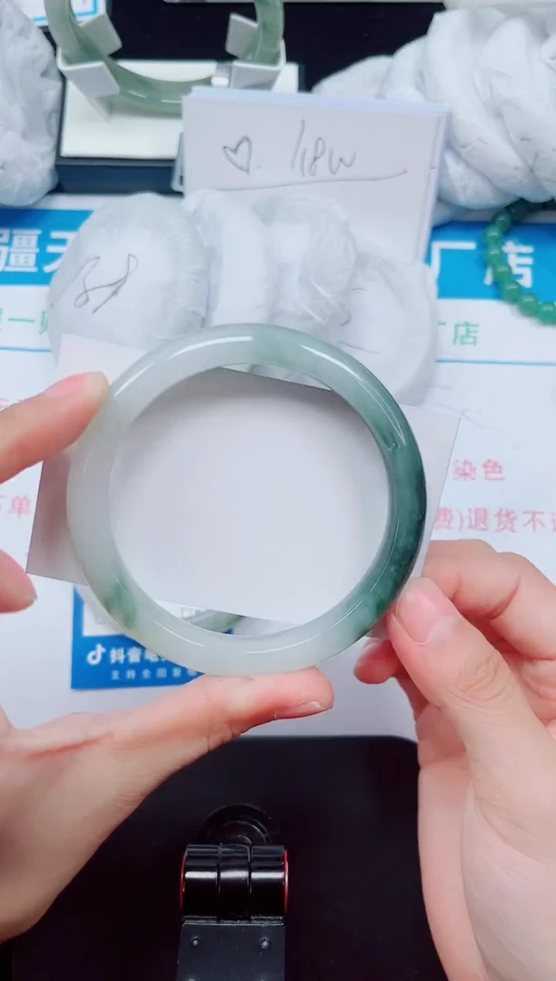 未镶嵌手镯石英质玉203-61/62