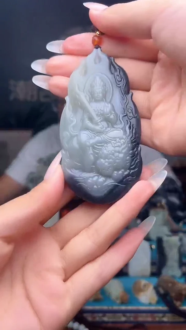 未镶嵌和田玉挂件1