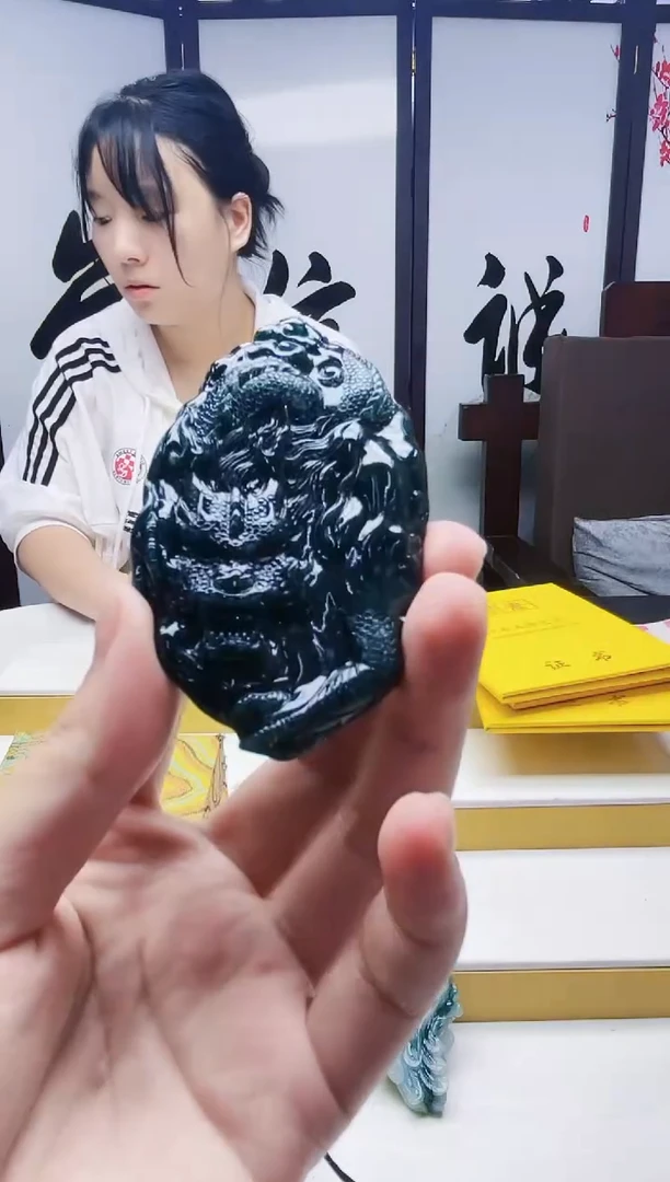 定制翡翠未镶嵌毛货06030257多样性发其一