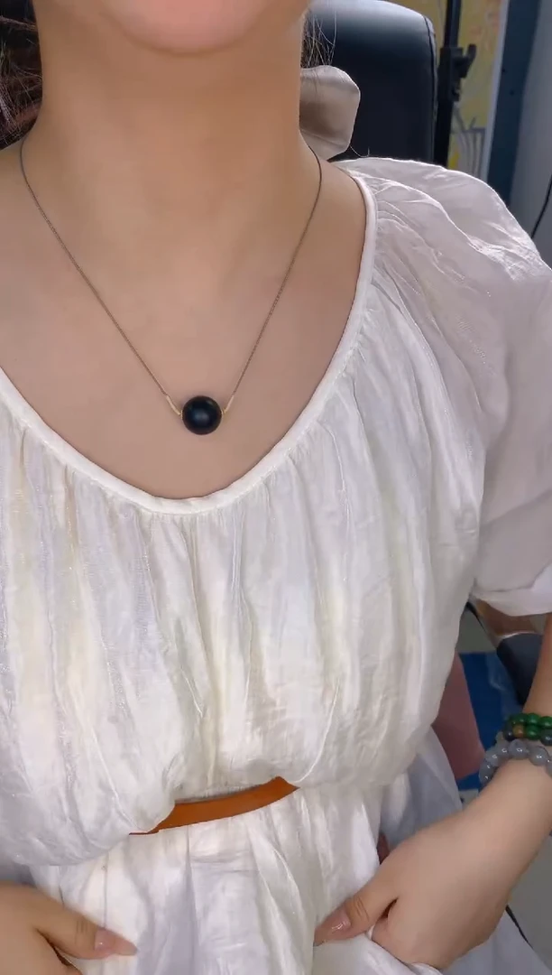 手链未镶嵌和田玉吊坠墨玉