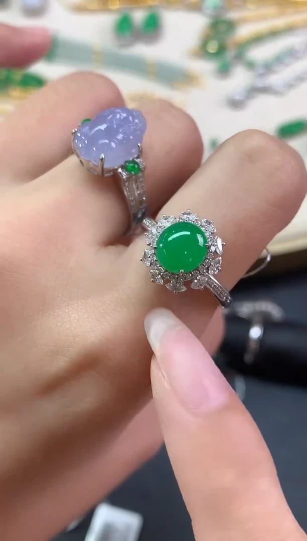 18K金镶嵌戒指翡翠戒指|9800