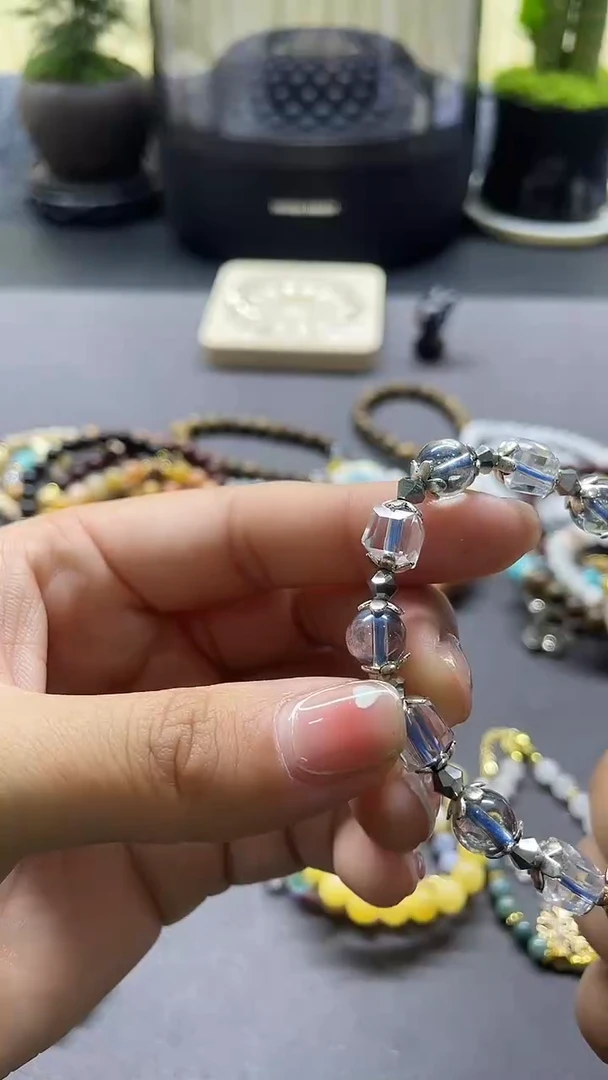 【闪购商品】水晶手链合金浮力206