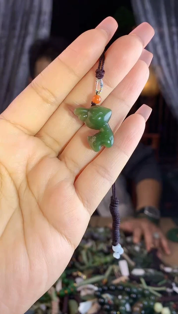 【闪购商品】和田玉挂件未镶嵌多样性发货拍一发一