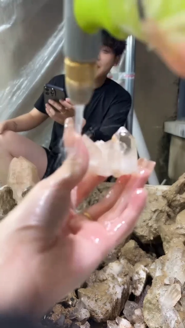 未镶嵌水晶大型摆件（非配饰）832