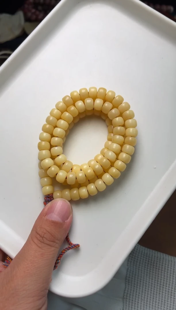 牛骨其他N107-蜜透桶珠长串