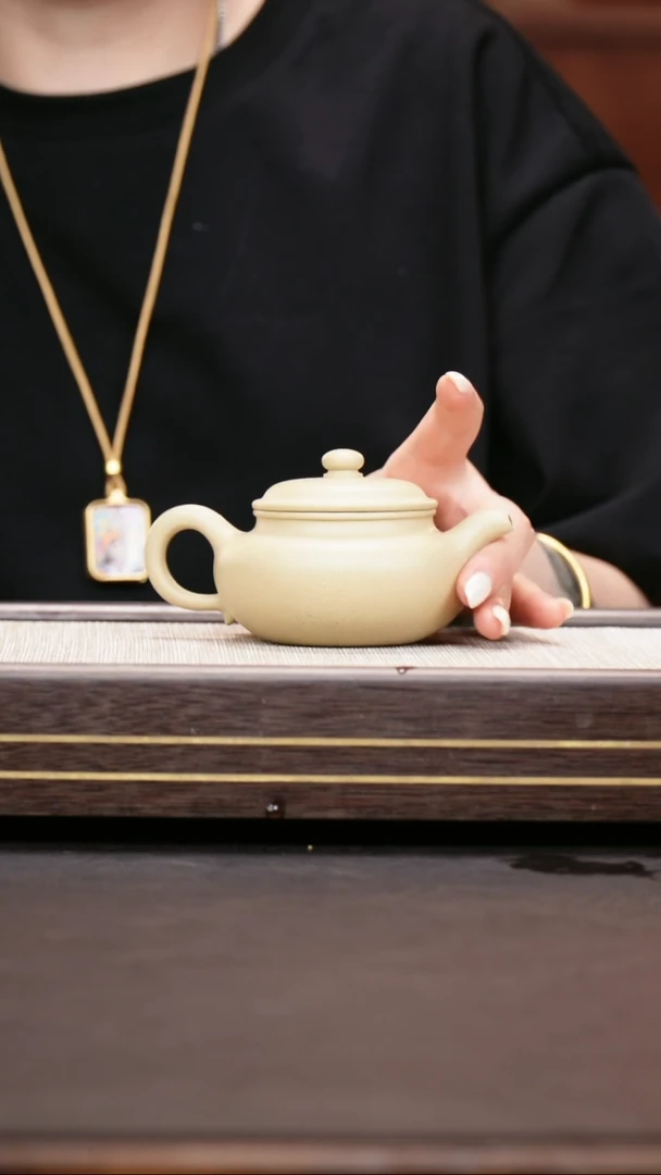 茶壶紫砂本山绿泥 仿古