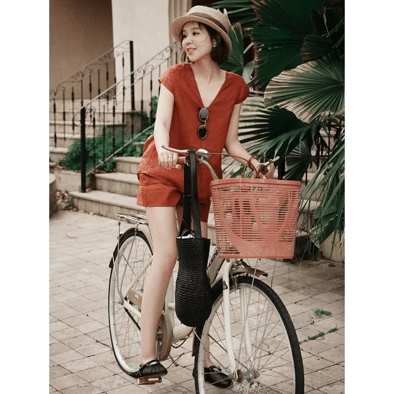 2025年夏季韩系棉麻松弛感气质套装女洋气减龄橙色上衣短裤两件套