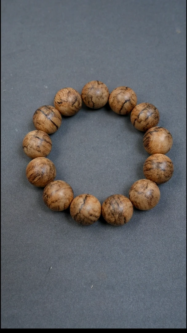 沉香手串19mm柬埔寨花珠33.26g
