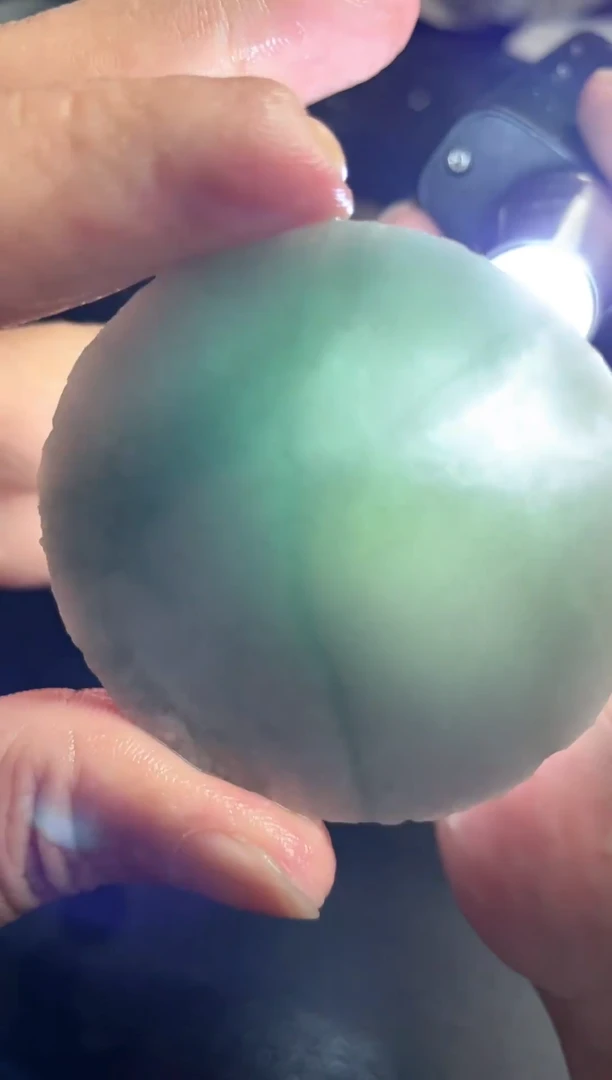 翡翠未镶嵌颈饰天然缅甸翡翠玉石