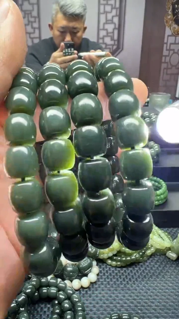 【闪购商品】和田玉手串未镶嵌切莫蓝直切卡12多样性拍一发一