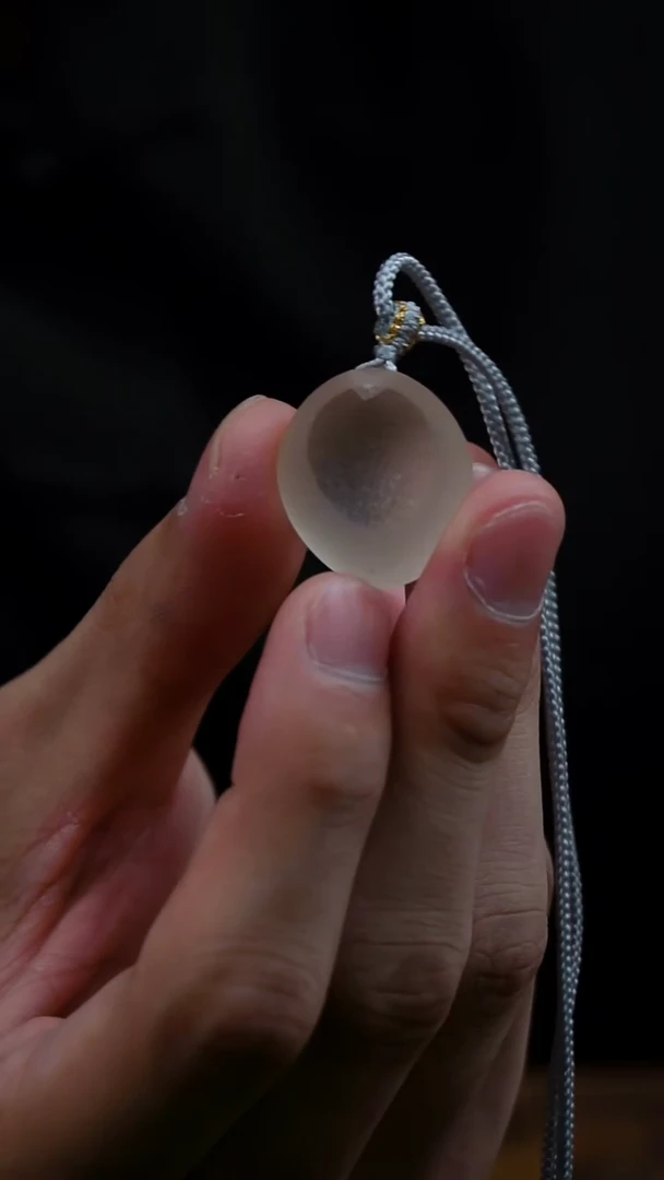 吊坠(赠链)未镶嵌水晶水晶