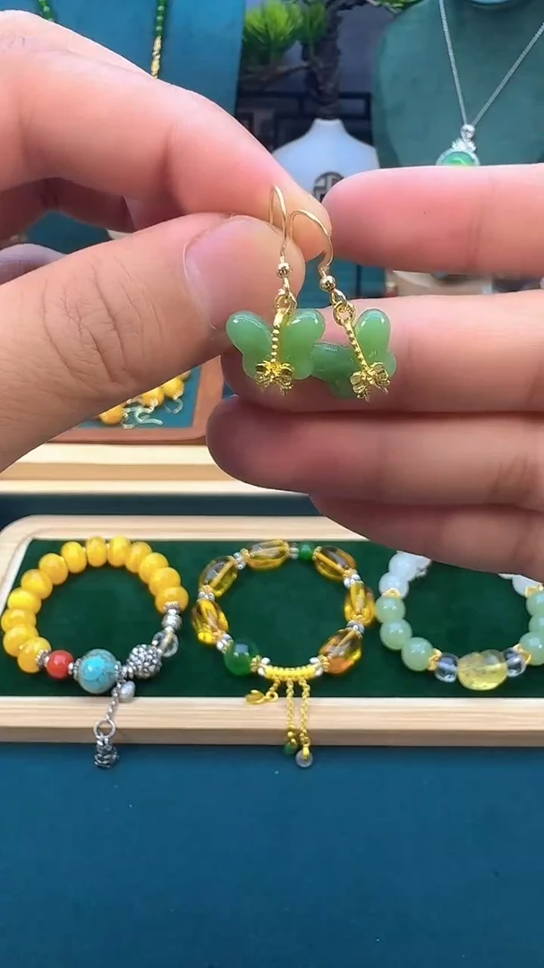 和田玉14K金镶嵌耳饰E39