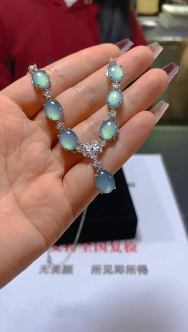 颈饰未镶嵌翡翠多样性发一