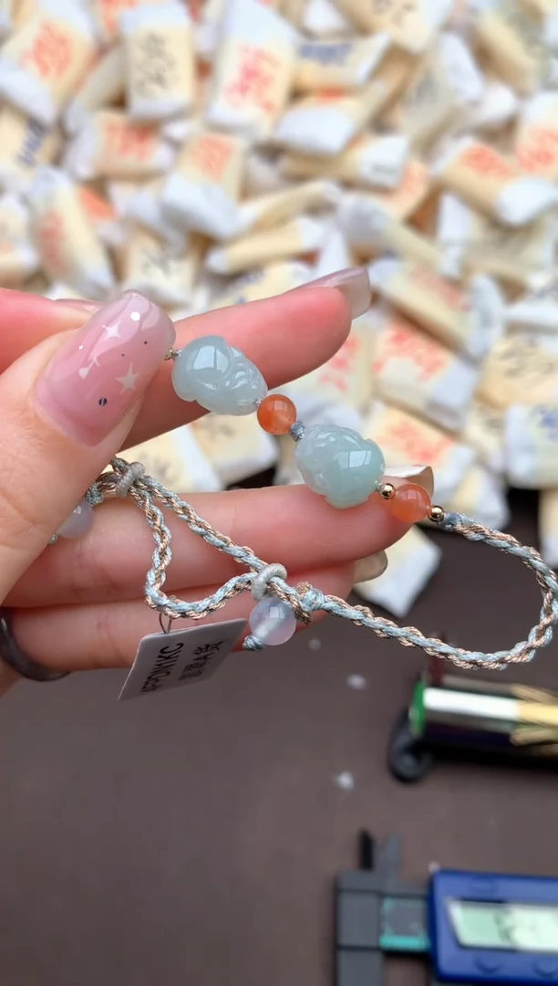 【闪购商品】翡翠手绳未镶嵌—