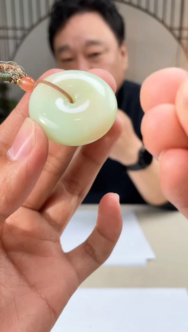 【闪购商品】定制和田玉和田玉（多样性拍一发一带证）70172