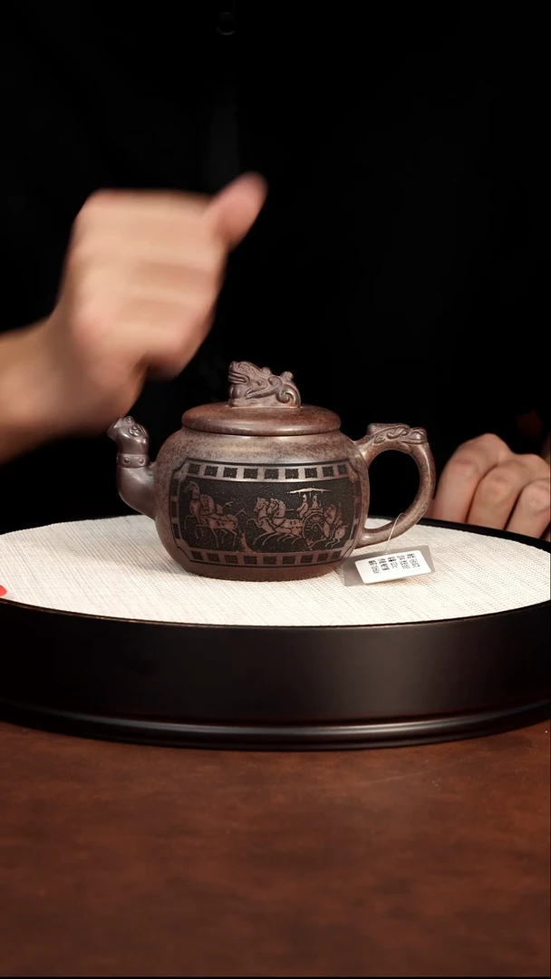 茶壶紫砂宜兴紫砂龙尊虎皮金沙