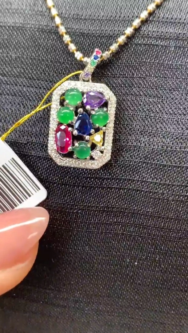 吊坠(不含链)未镶嵌翡翠香水瓶