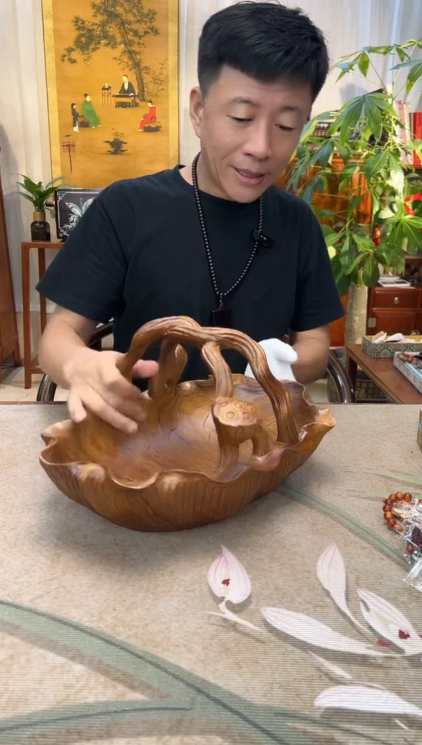 香枝木类成套家具香樟木 莲蓬雕刻水果篮发其一 40*30